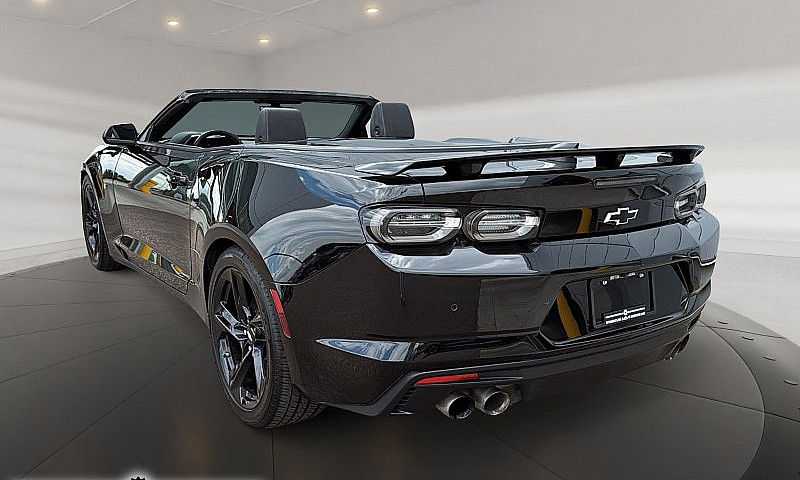 2019 Chevrolet Camar...
