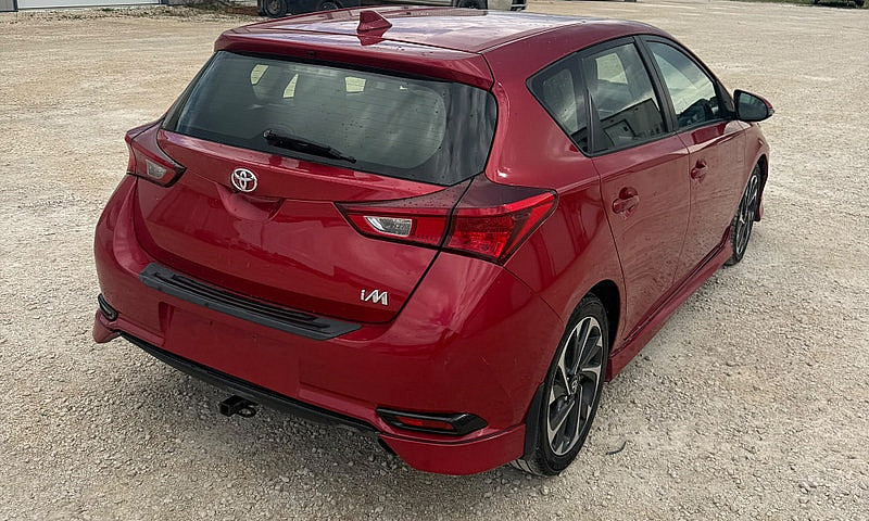 2018 Toyota Corolla ...