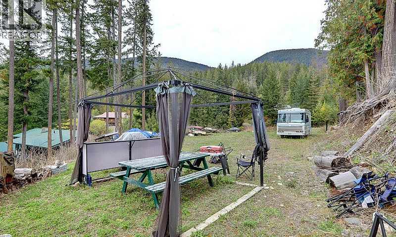 Pine Avenue Lot# 80 ...