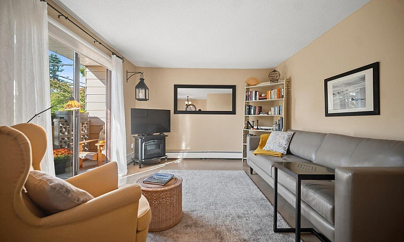 101 1442 Blackwood S...