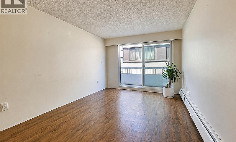 306 2450 Cornwall Av...