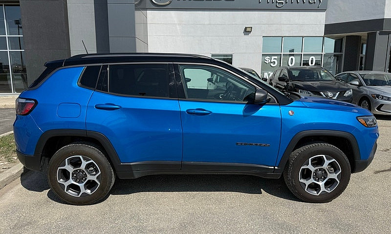 2022 Jeep Compass...
