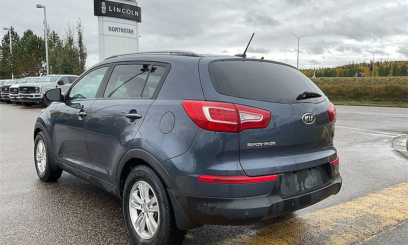 2011 Kia Sportage Lx...