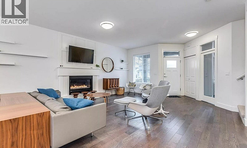 Main Suite 27043 35A...