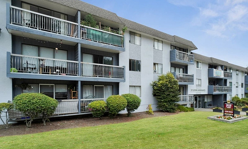 St. Johns Apartments...