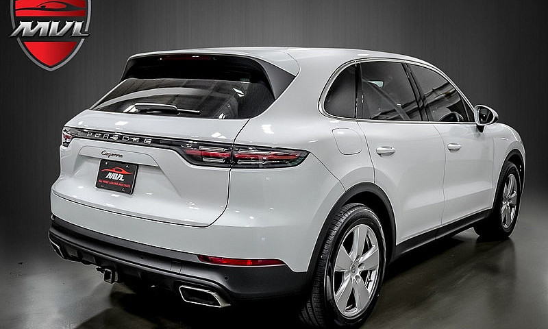 2023 Porsche Cayenne...