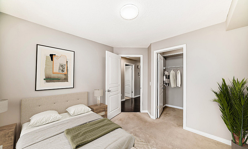 Stunning 2 Bed 1 Bat...
