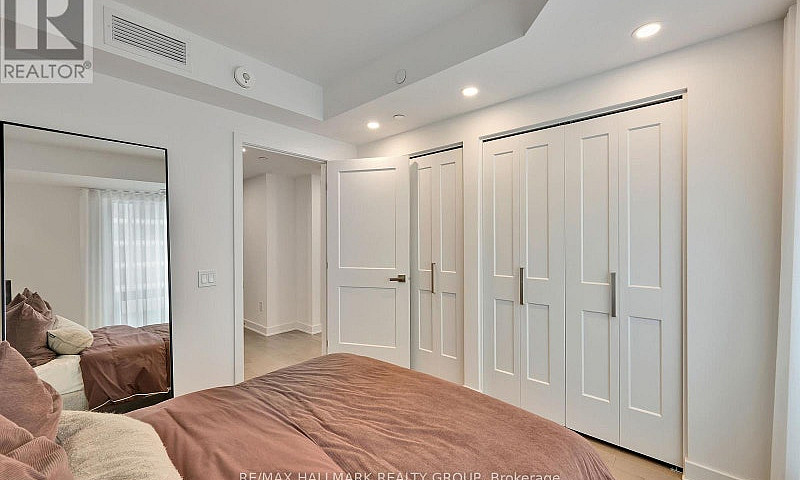 1306 - 340 Queen Str...