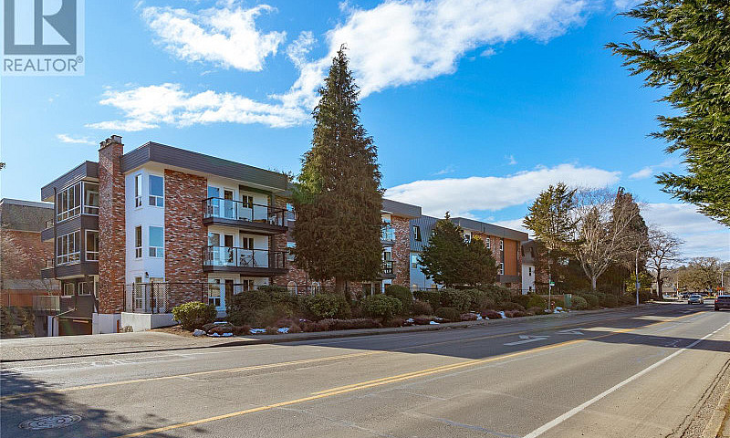 203 1725 Cedar Hill ...