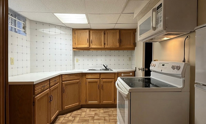 41 Dalton Rd - Bsmt...