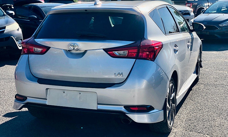2017 Toyota Corolla ...