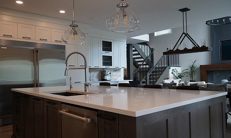 4 Bed 3.5 Bath Unit ...
