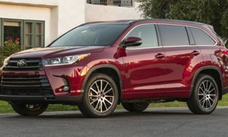 2019 Toyota Highland...