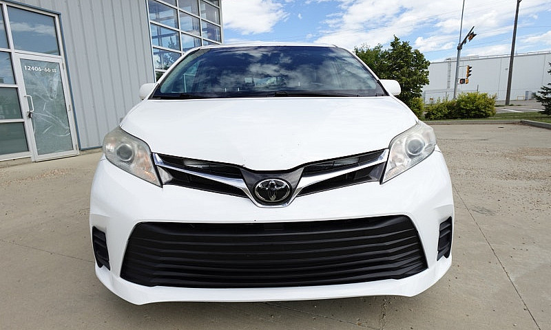 2016 Toyota Sienna L...