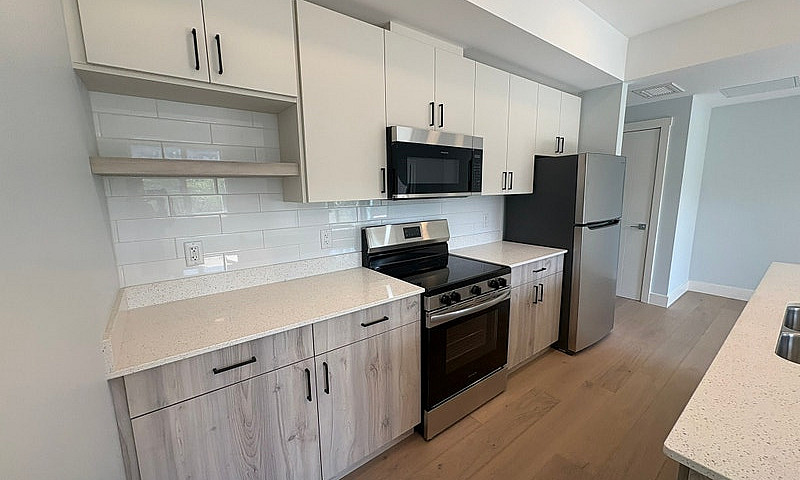 2 Bedroom, 2 Bathroo...
