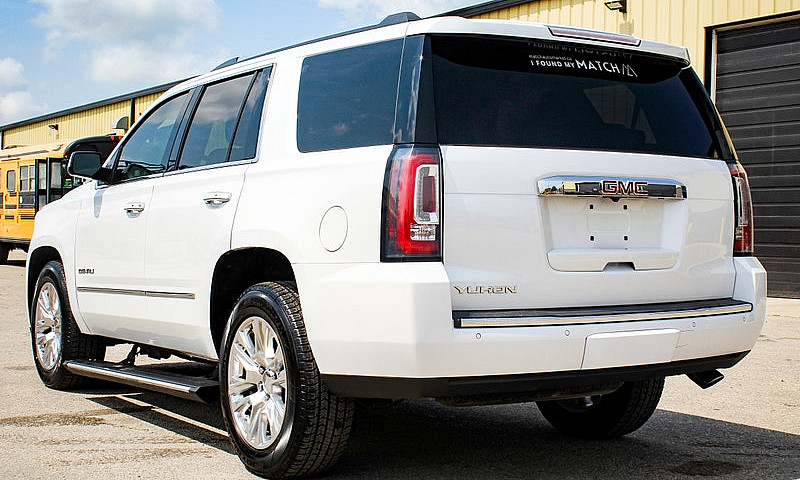 2017 Gmc Yukon Denal...