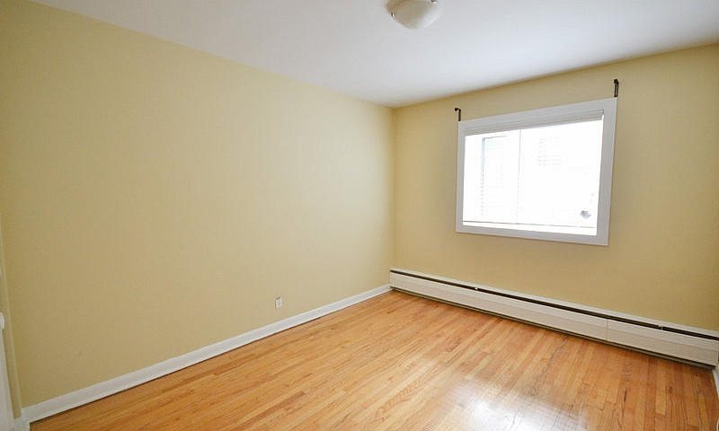 1 Bedroom - Start Th...