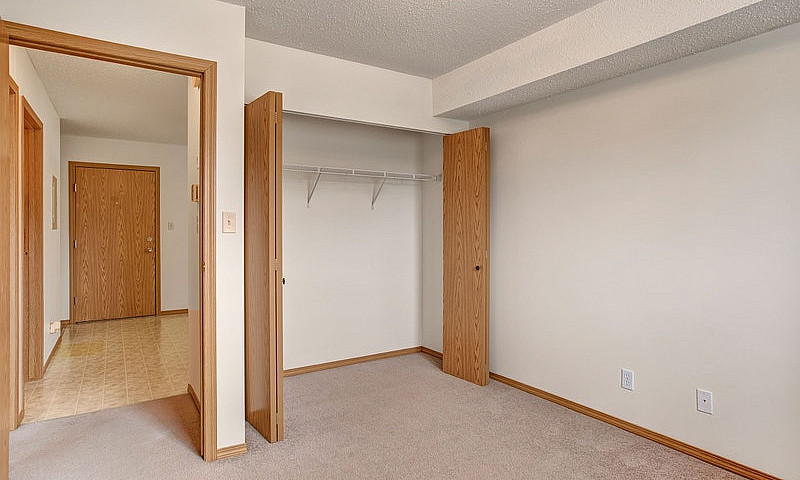 2 Bed X 1 Bath Apart...