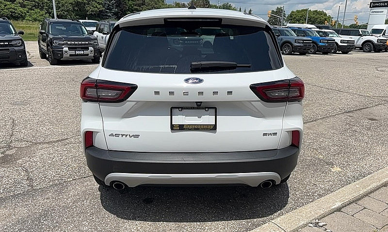 2025 Ford Escape Act...