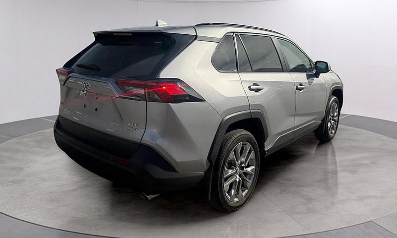 2024 Toyota Rav4 Xle...
