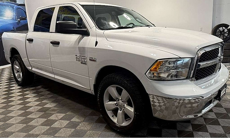 2022 Ram 1500 Slt, 5...