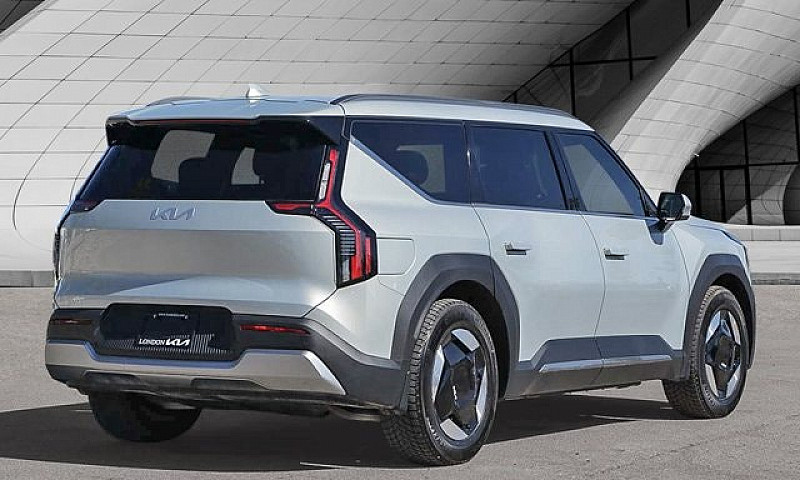 2026 Kia Ev9 Land | ...