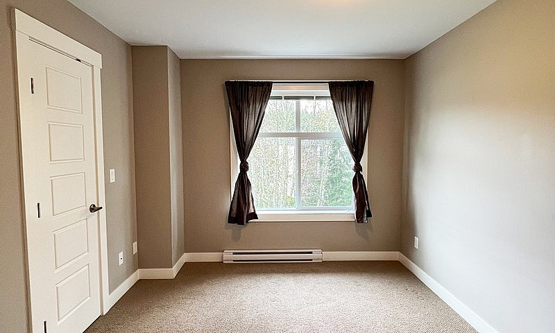 2-Bedroom 2-Bathroom...