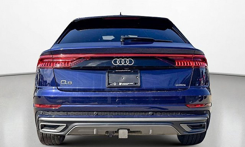2023 Audi Q8 Technik...