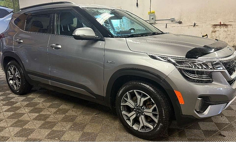2021 Kia Seltos Leat...