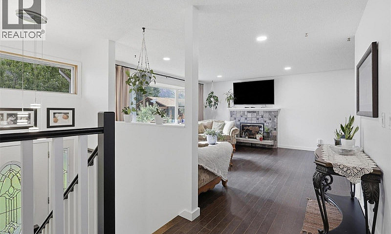 285 Huckleberry Plac...