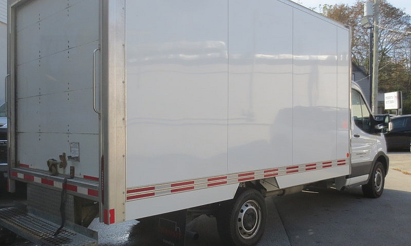 2023 Ford Transit Cu...
