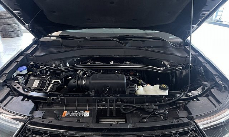 2021 Ford Explorer L...