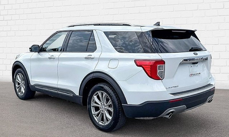 2023 Ford Explorer L...