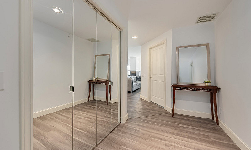 Renovated Condo In B...