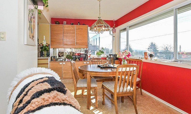 15761 Cliff Avenue W...