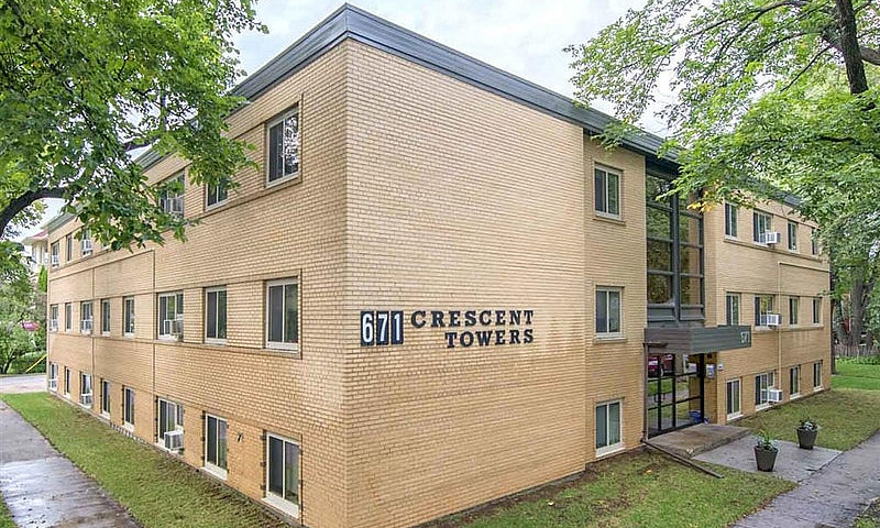 Crescent Towers - 1 ...