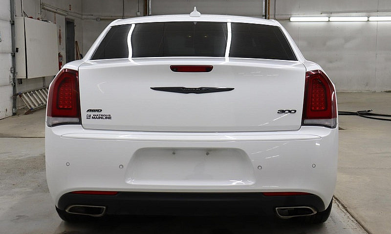 2022 Chrysler 300 To...