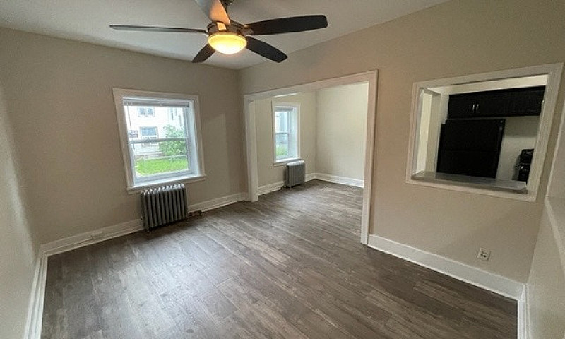 190 Balmoral - 1 Br ...