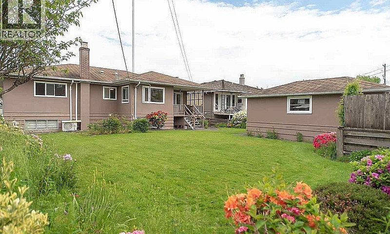 4443 Brakenridge Str...