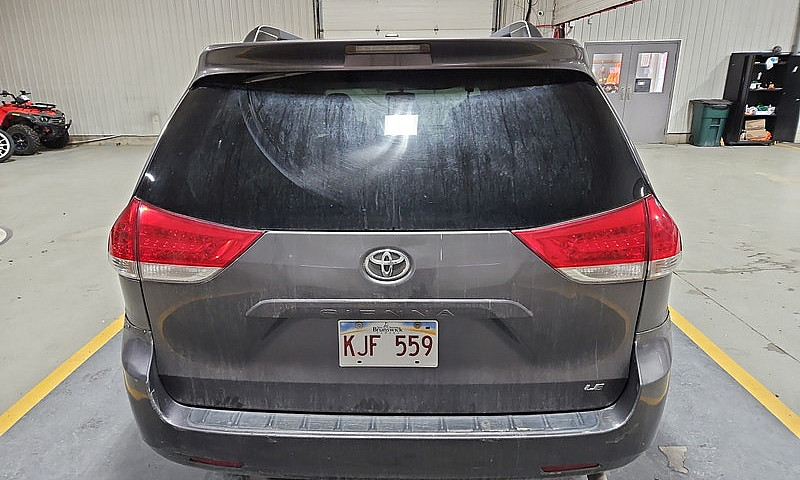 2011 Toyota Sienna...