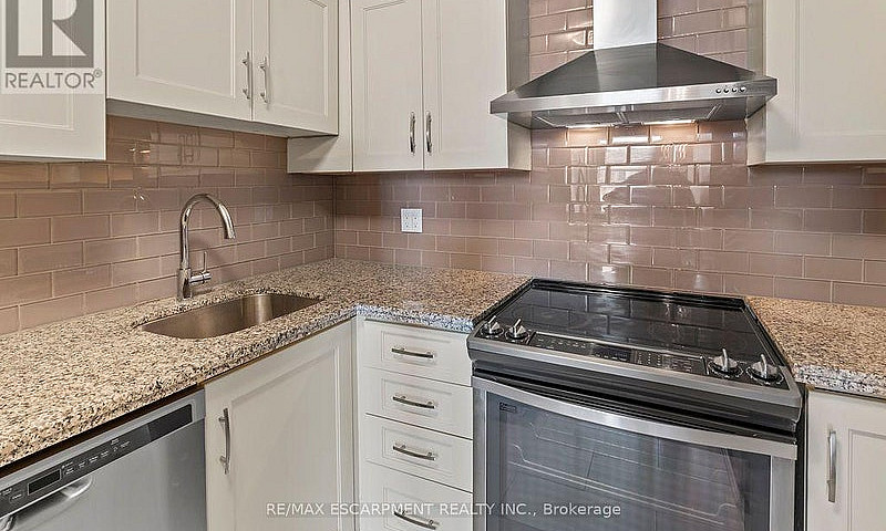 810 - 36 James Stree...