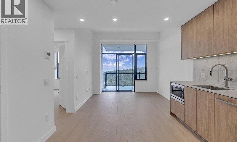 2703 626 Claremont S...