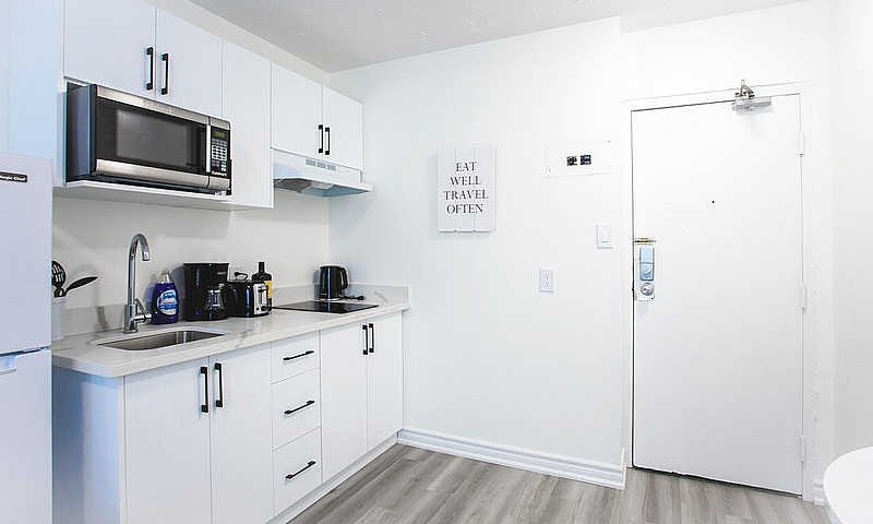 Downtown 1Bed/1Bath ...