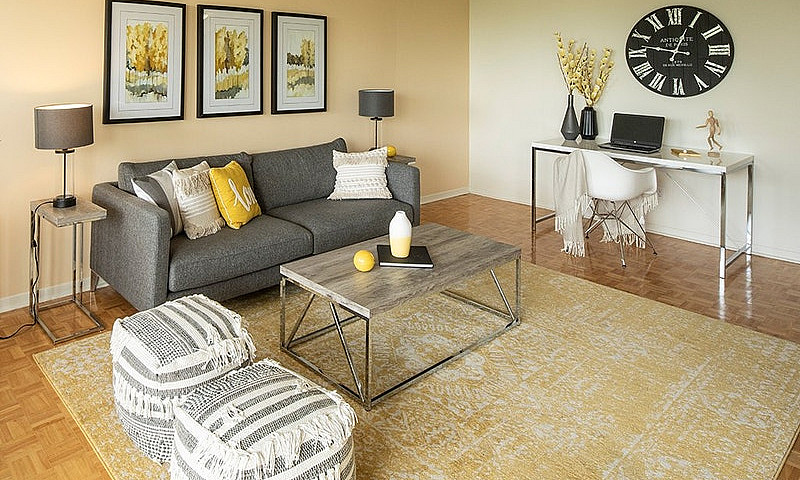 Apartment For Rent: ...