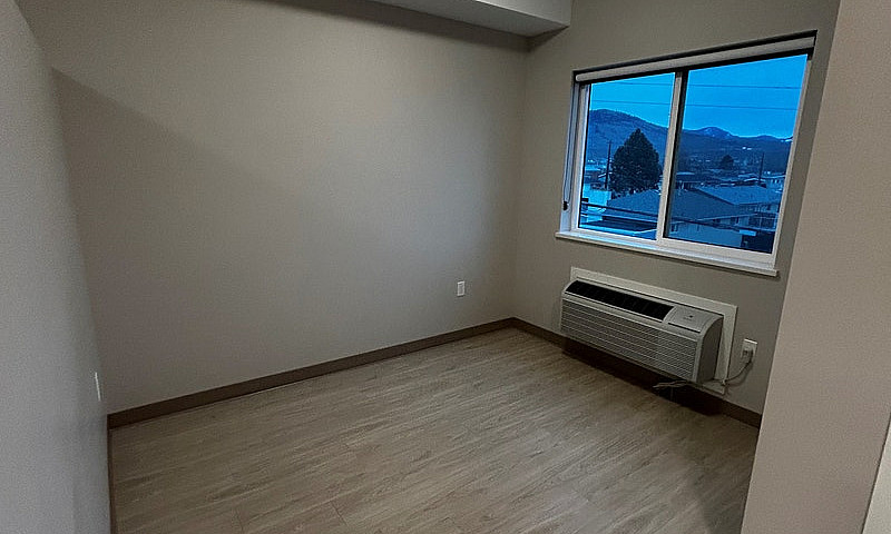 55+ One Bedroom Apar...