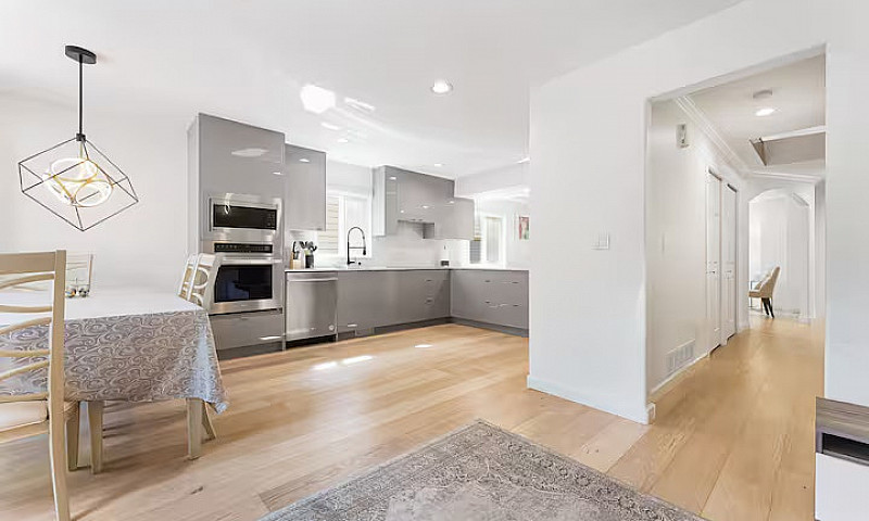 4-Bedroom, 3-Bathroo...