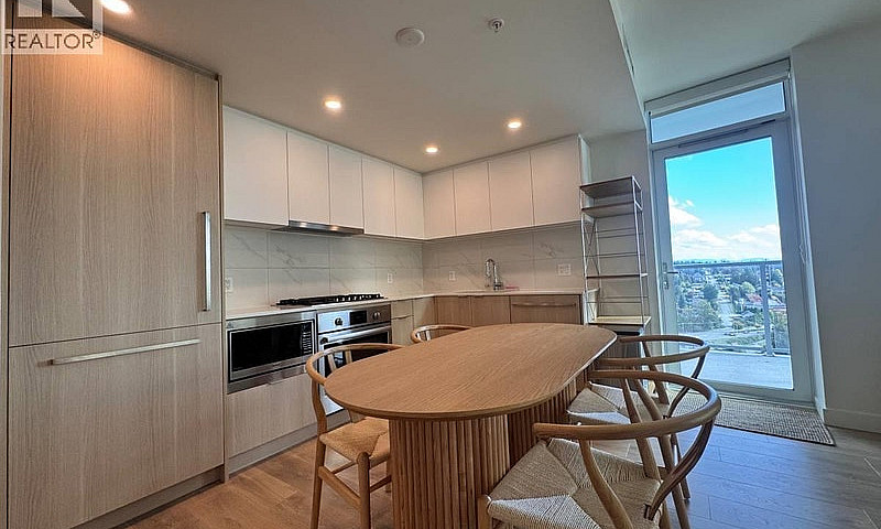22** 318 Alderson Av...