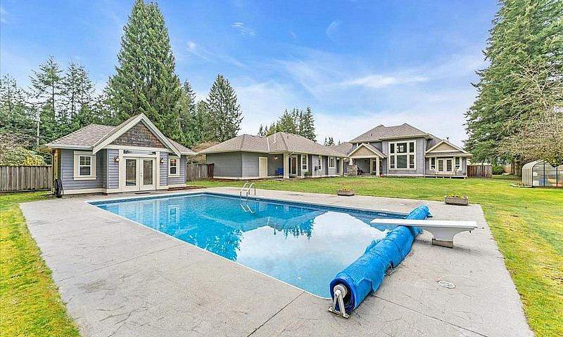 23660 52 Avenue Lang...
