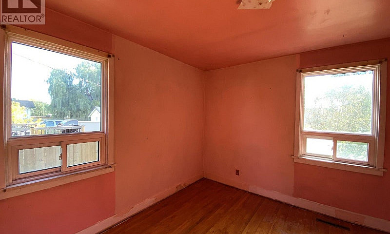 262 Empire Avenue Th...