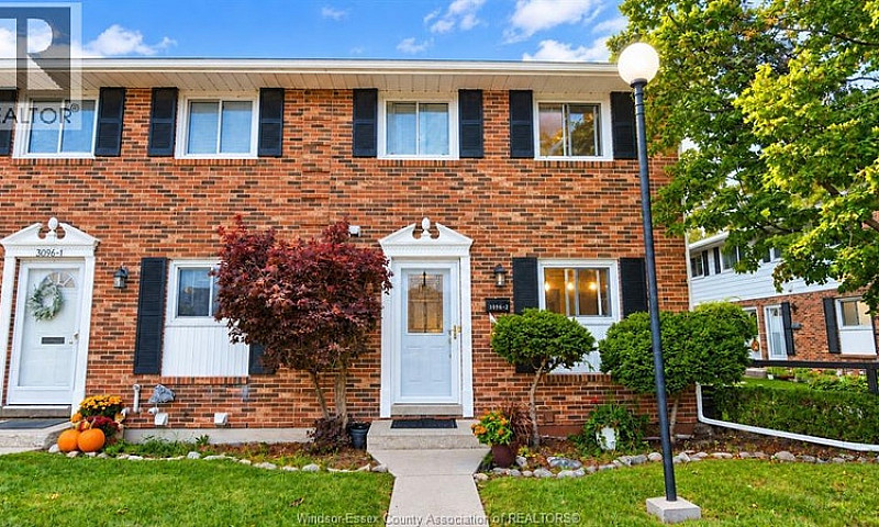 3096 Meadowbrook Lan...